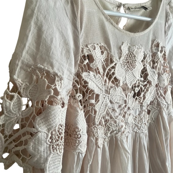 HOLDING HORSES Blush Lace-Trim Babydoll Dress Size 6 Boho Summer Beach - Picture 2 of 5